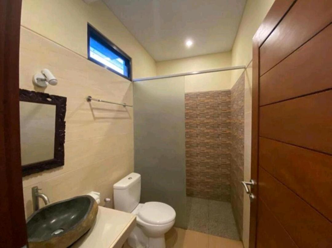 Villa Popolan And Guest House Убуд Екстериор снимка